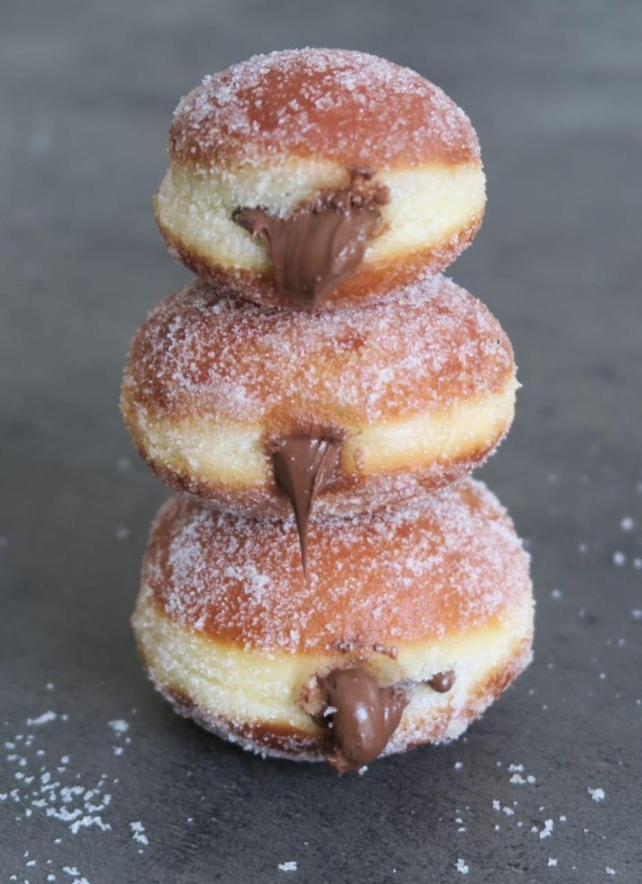 Pops(Bomboloni) –Filled with Nutella