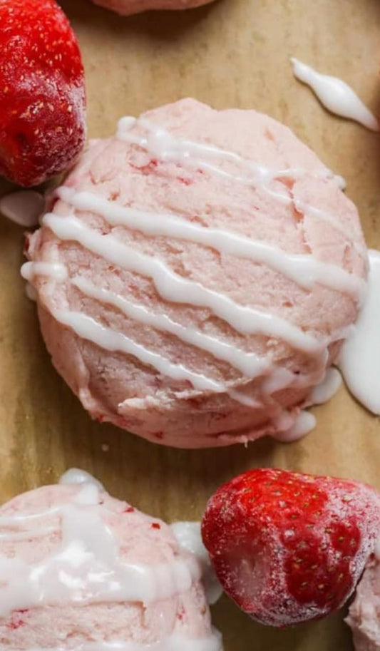 Glazed Strawberry Cookies